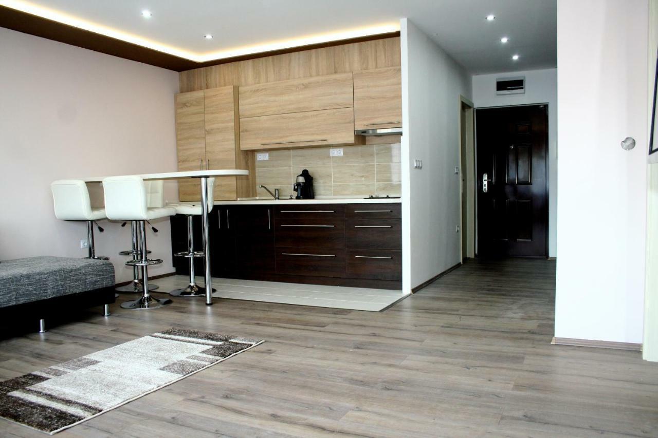 F&M Apartman エゲル エクステリア 写真